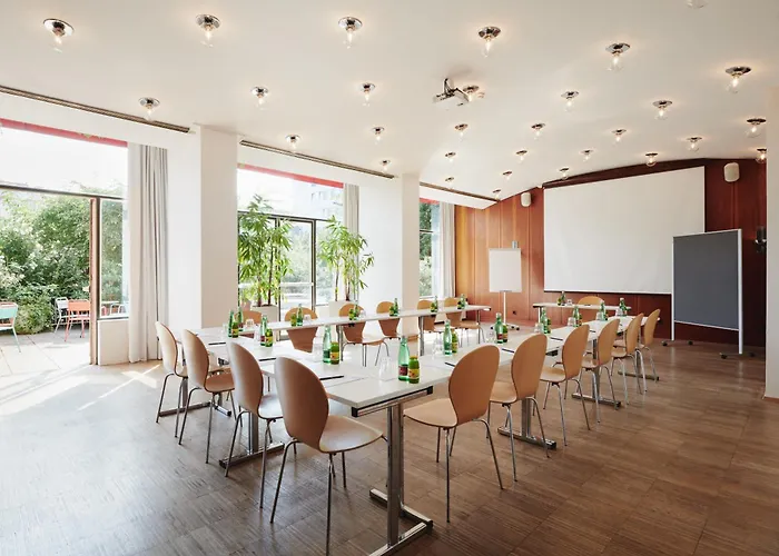 فندق Daniel - Smart Lifestyle Near Centre 3*