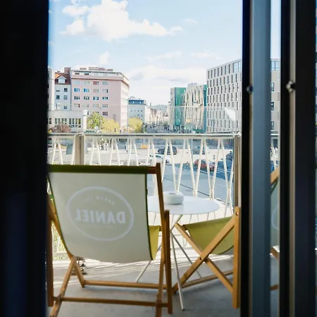 호텔 Daniel - Smart Lifestyle Near Centre