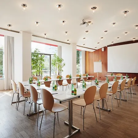 Отель Daniel - Smart Lifestyle Near Centre 3*