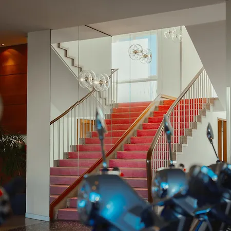 Daniel - Smart Lifestyle Near Centre Graz