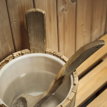 Daniel - Smart Lifestyle Near Centre 4*