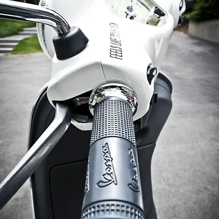 Daniel - Smart Lifestyle Near Centre 3*