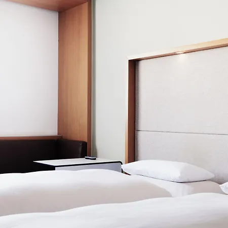 Daniel - Smart Lifestyle Near Centre Hotel