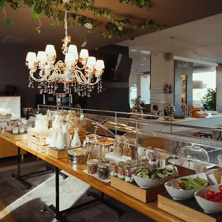 Daniel - Smart Lifestyle Near Centre גראץ