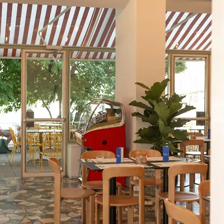 Hotel Daniel - Smart Lifestyle Near Centre