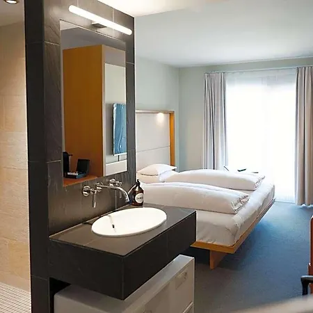 Daniel - Smart Lifestyle Near Centre Hotel 3*