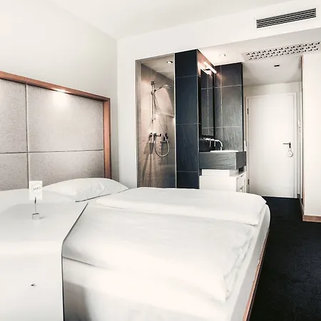 Hotel Daniel - Smart Lifestyle Near Centre