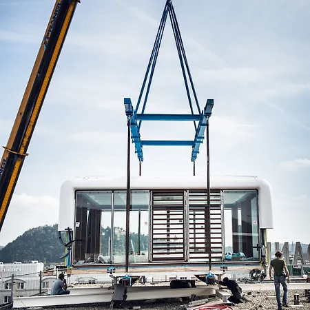 Отель Daniel - Smart Lifestyle Near Centre